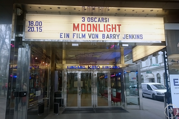 Eingang Gartenbaukino