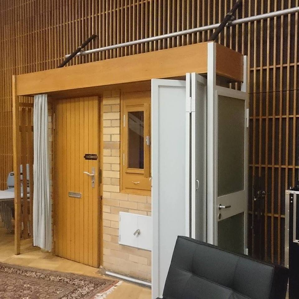 BR Studio Tür